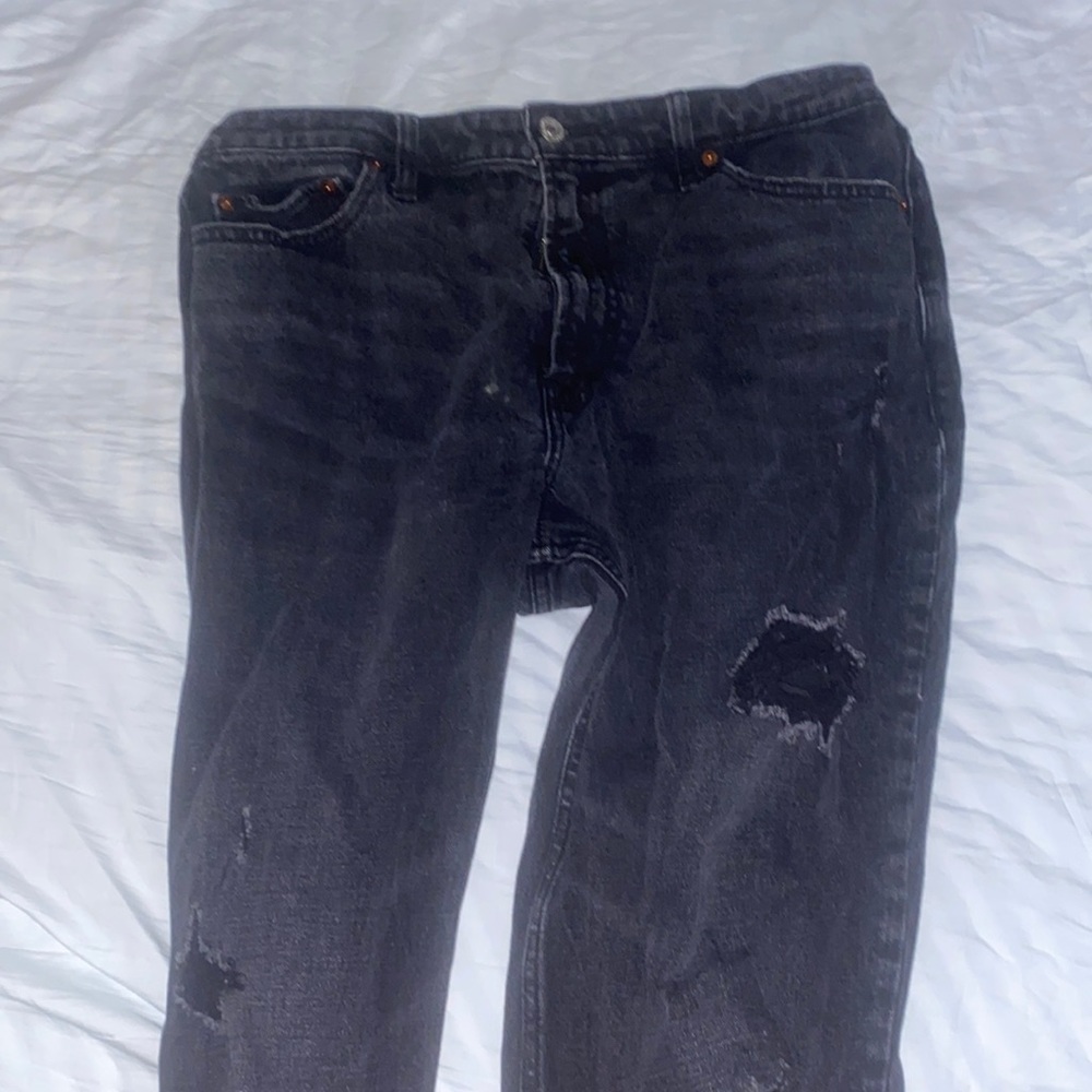 Black high rise skinny, ripped Abercrombie jeans